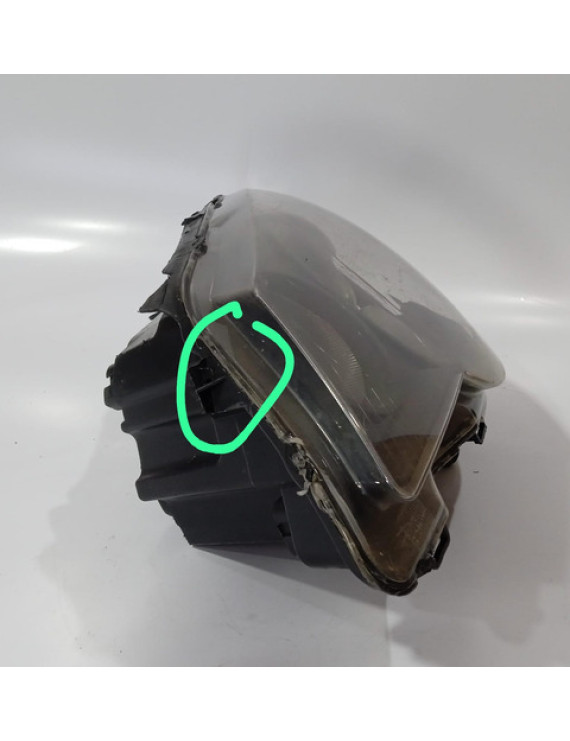 Farol Esquerdo Polo 2007 - 2011 Detalhe - Esquerdo/motorista