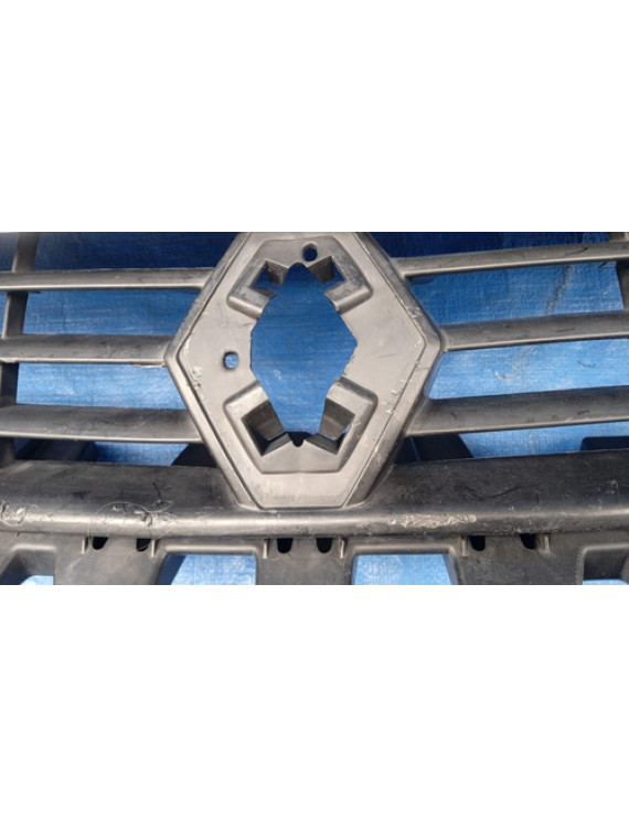 Grade Parachoque Renault Symbol 2008 - 2014 Detalhes