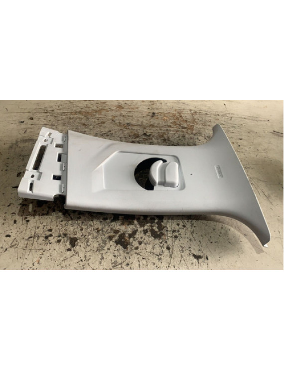 Moldura Coluna Central Lado Direito Peugeot 3008 2019