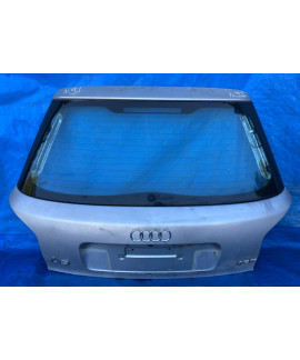 Tampa Traseira Audi A3 1996 A 2006 Prateado