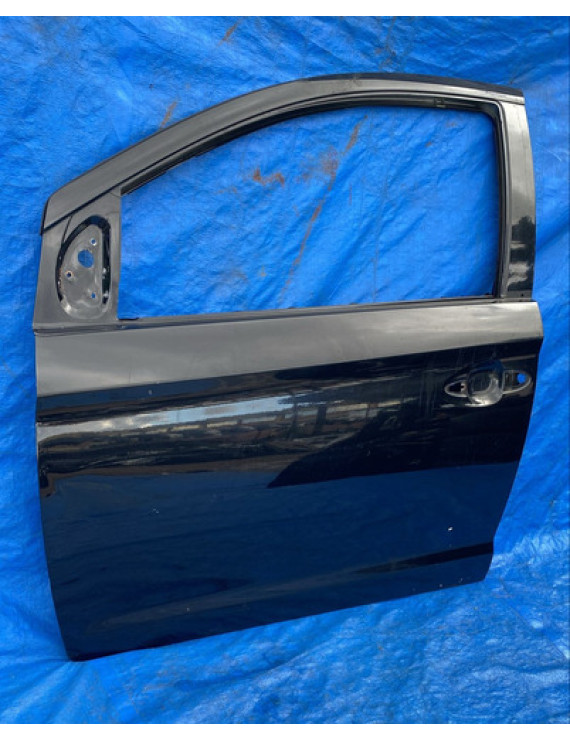 Porta Dianteira Esquerda Lifan 530 2014 2015 2016 Detalhe