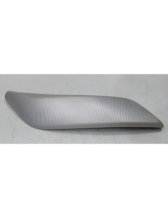 Friso Porta Esquerda Bmw 118i 2012 Detalhe Cinza