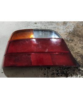 Lanterna Traseira Esquerda Bmw 540 1996 - 2000 Esquerdo Vermelho
