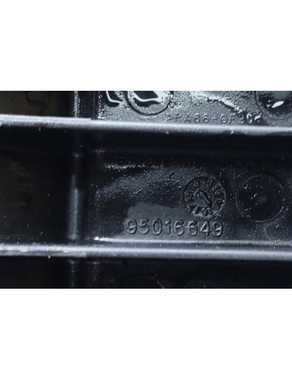 Suporte Superior Radiador Onix 2013 - 2019