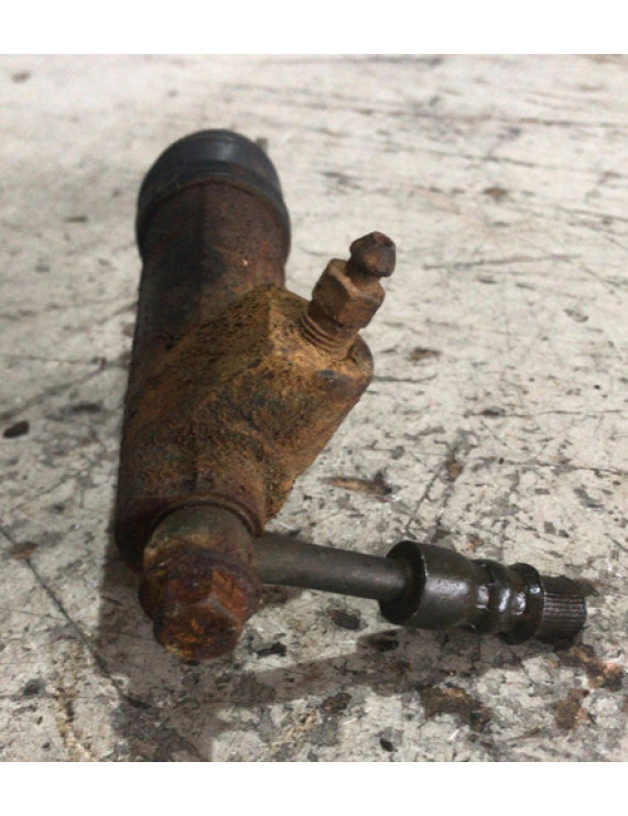 Cilindro Do Hidrovacuo Interno J3 1.4 16v 2011