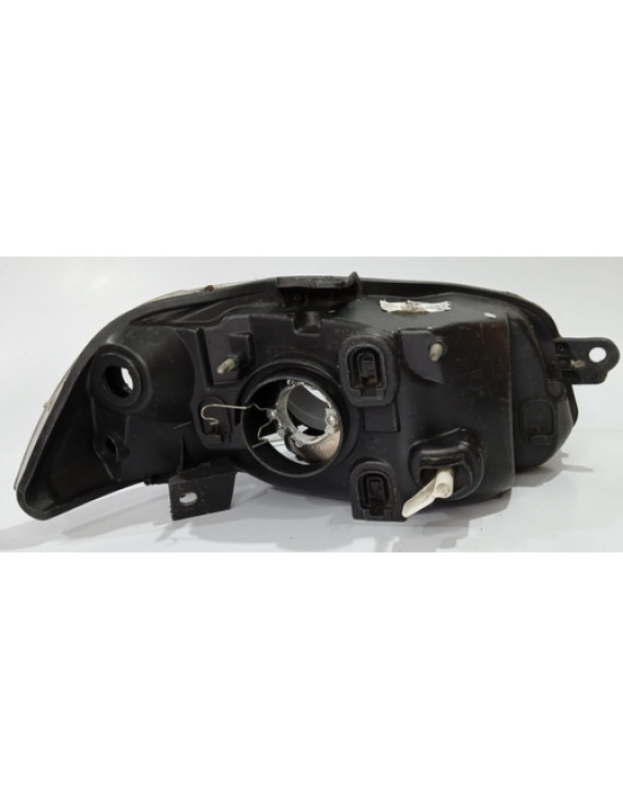 Farol Esquerdo Fiat Siena Palio Strada 2008 - 2015 Detalhe