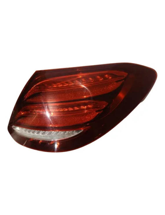 Lanterna Direita Mercedes E200 E300 E320 E350 2016 - 2020 Direito/passageiro Vermelho