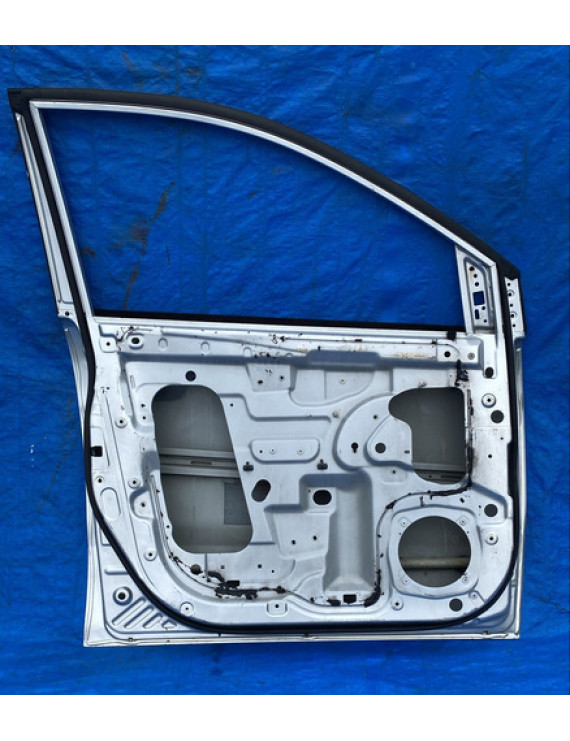 Porta Dianteira Esquerda Ssangyong Korando 2011 A 2014