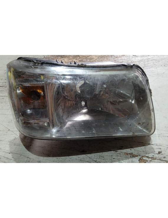 Farol Direito Fiat Uno Mille Fiorino 2005 - 2012 / Avaria