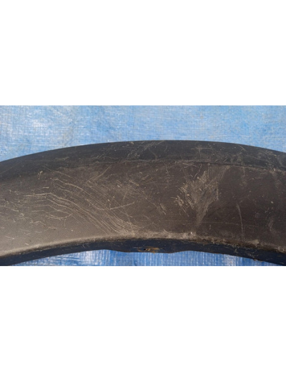 Moldura Paralama Traseira Direita Sandero 2008 - 2013