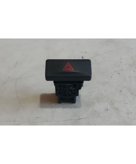 Botão Do Pisca Alerta Nissan Xtrail 2009 2010 2011  Preto