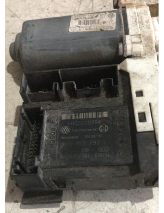 Motor Vidro Dianteira Esquerda Passat 2006 - 2010