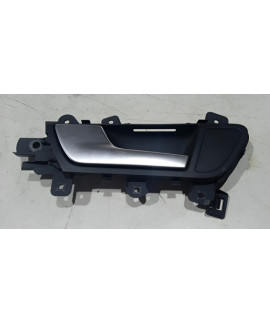 Maçaneta Interna Traseira Esquerda Audi A5 2011 - 2015 Traseira