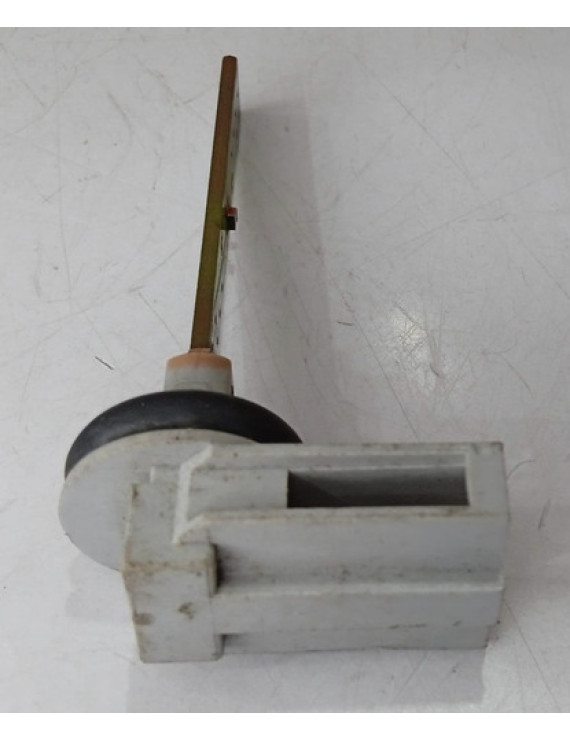 Sensor De Temperatura Ar Polo Jetta Golf 2010 / 4b0820539