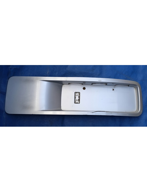 Aplique Tampa Traseira Aircross 2011 - 2017  Detalhe Branco