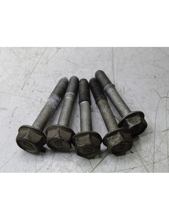 Kit Parafuso Bomba Água Cerato 1.6 2014 - 2019