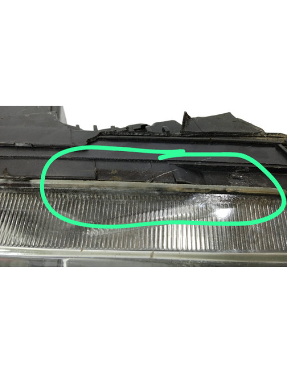 Farol Direito Bmw E36 325i 1991 - 1998 / Detalhes Direito/passageiro