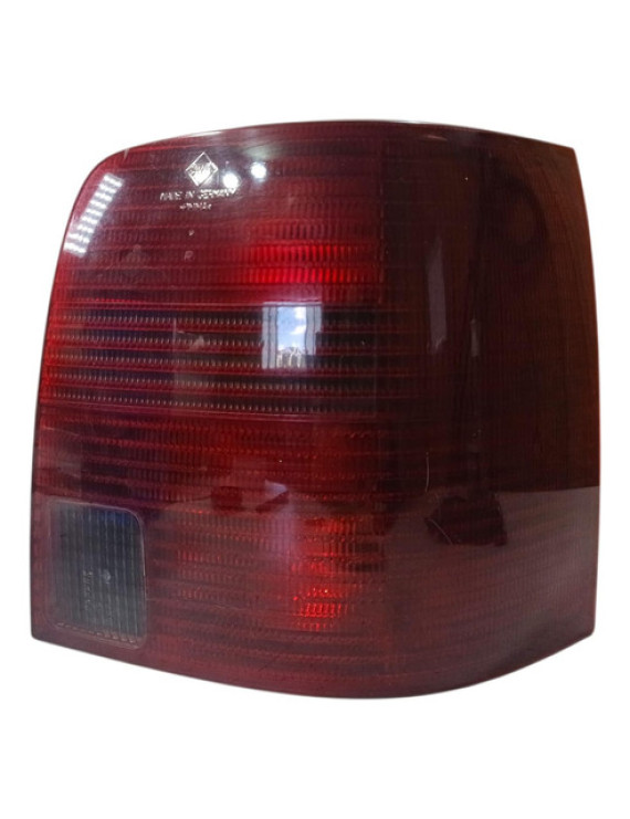 Lanterna Direita Passat Variant 1998 - 2005 Direito/passageiro Vermelho