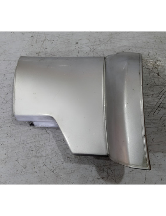 Ponta Spoiler Traseiro Direita Audi A6 Allroad 2003  Prateado