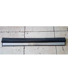 Soleira Porta Dianteira Esquerda Mercedes Clk280 2000 Preto