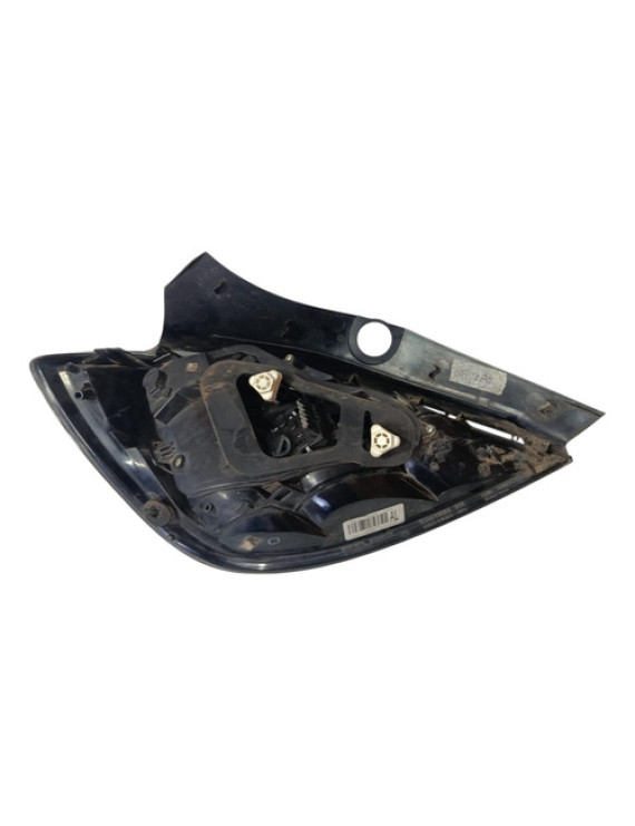 Lanterna Direita Vectra 2007 2008 2009 2010 2011 2012 Direito/passageiro Vermelho