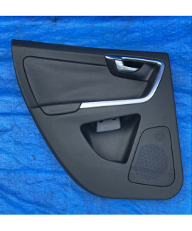 Forro Porta Traseira Esquerda Volvo Xc60 2010 A 2017
