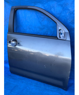 Porta Dianteira Direita Outlander 2008 2009 2010 2011 2012 Prateado Porta Dianteira Direita Outlander 2008 2009 2010 2011 2012 Prateado