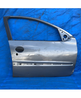 Porta Dianteira Direita Peugeot 206 2001 A 2012 Detalhes Dianteira Direita Prateado