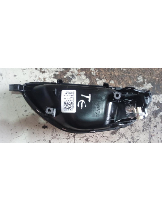 Maçaneta Interna Traseira Esquerda Mercedes C180 C300 2018
