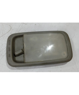 Luz De Teto Traseira Toyota Rav4 2001 2002 2003 2004 2005