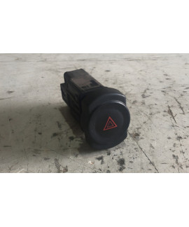 Botão Pisca Alerta Renault Sandero 2011  Preto