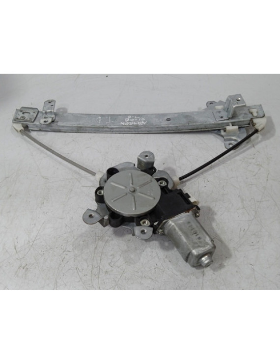 Máquina Vidro Traseira Direita Airtrek 2003 - 2008