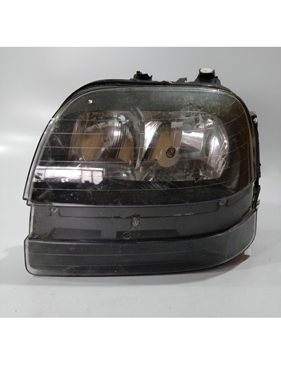 Farol Esquerdo Fiat Doblo 2003 2004 2005 2006 2007 / Detalhe