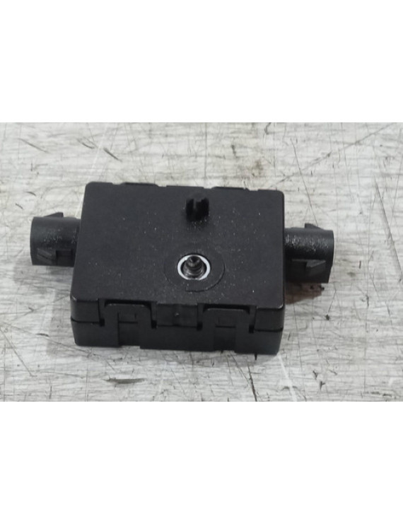 Amplificador De Antena Bmw 135i 2015 / 9181463-03  