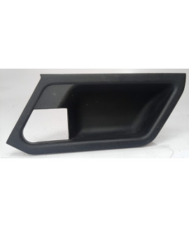 Acabamento Maçaneta Traseira Esquerda Mercedes C180 1998 Preto Traseira
