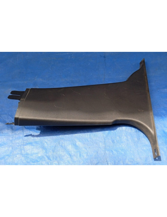 Moldura Lateral Coluna Esquerda Volvo Xc60 2009 - 2015