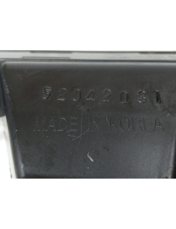 Guia Vidro Dianteira Direita Spin 2013 - 2018 Preto