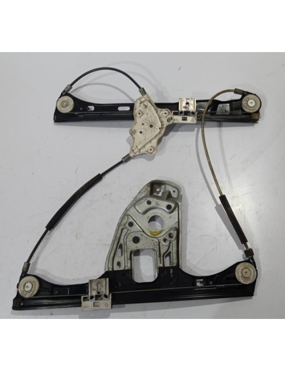 Máquina De Vidro Dianteira Direita Mercedes C180 2004