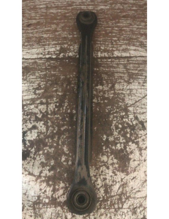 Balança Superior Trás Direito Peugeot 607 2001