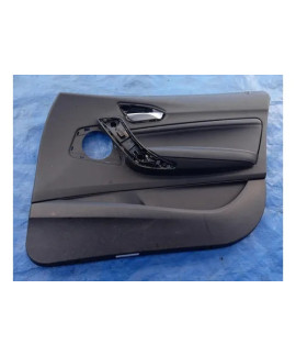 Forro De Porta Dianteira Direita Bmw 118i 2012