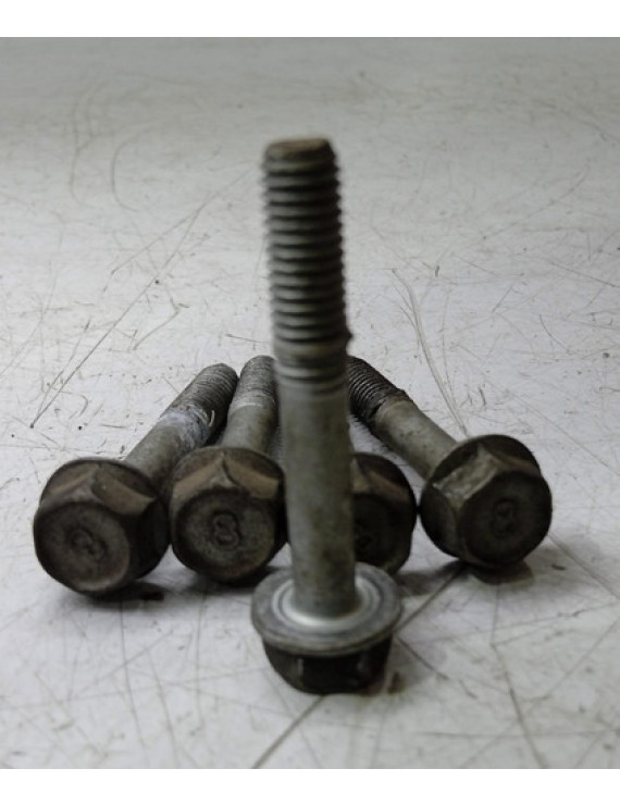 Kit Parafuso Bomba Água Cerato 1.6 2014 - 2019