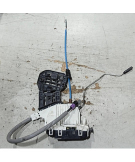 Fechadura Dianteira Esquerda Mercedes Gla200 2015 - 2019