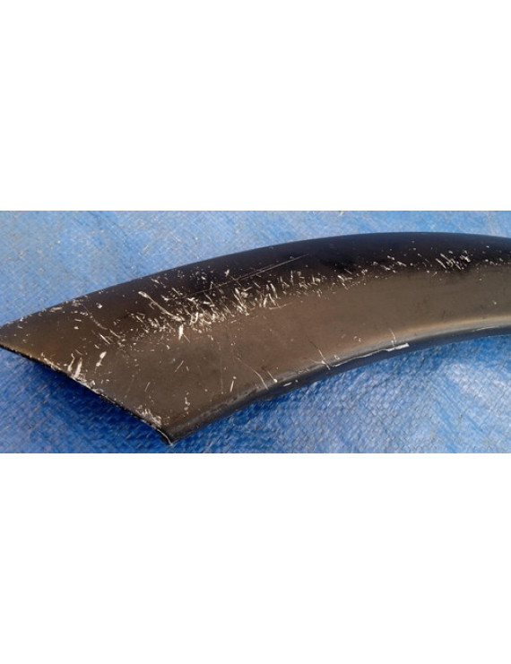 Moldura Paralama Dianteiro Esquerdo Volvo C30 2007 - 2011