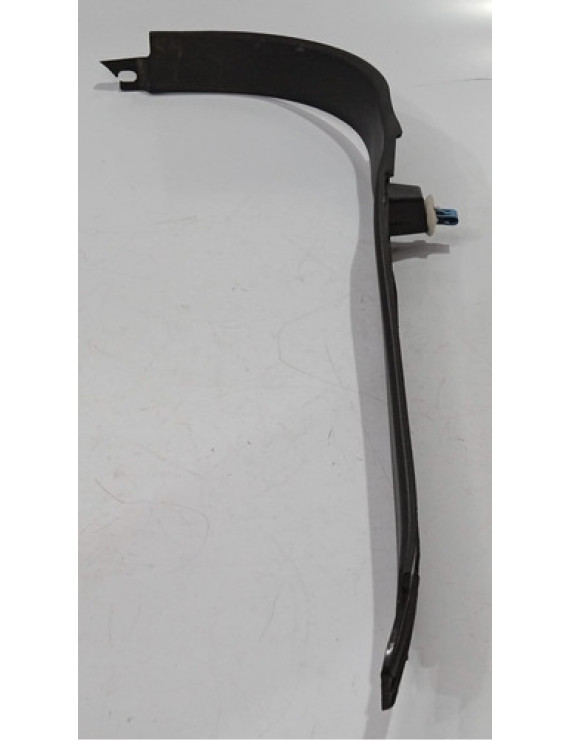 Acabamento Painel Direito Volvo Xc60 2010 2011 2012