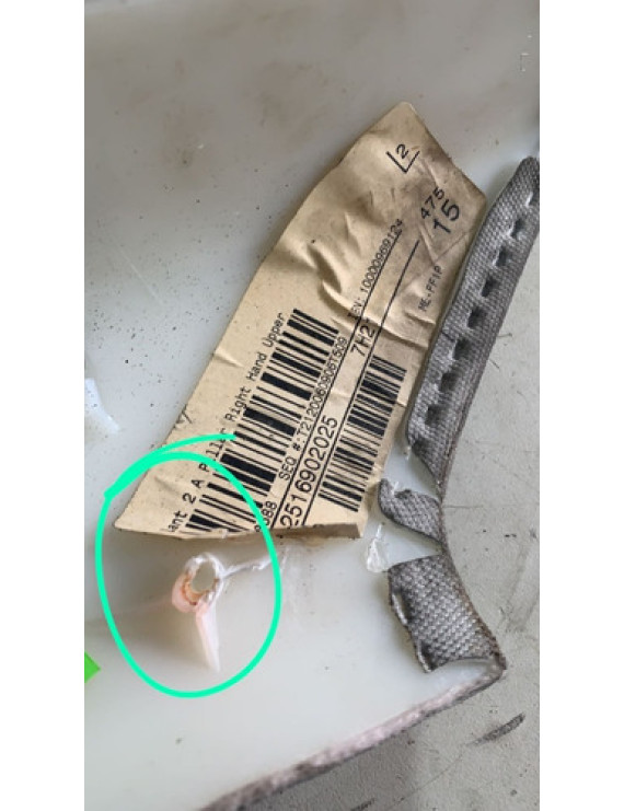 Moldura Interna Parabrisa Dir. Mercedes R500 07 A2516902025