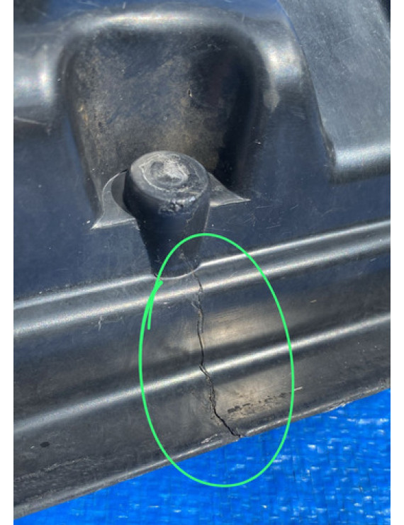 Suporte Grade Churrasqueira Grand Caravan 2006 / Detalhe
