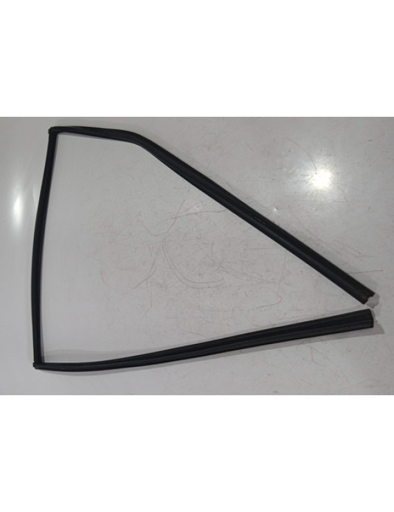Borracha Do Vidro Traseiro Direito Toyota Rav4 2006 - 2012
