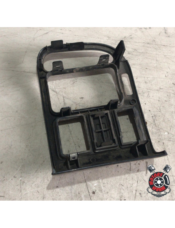 Moldura Do Painel Esquerdo Toyota Corolla 2001
