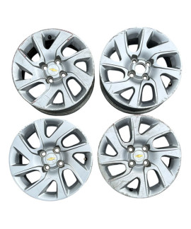 Jogo De Rodas Aro (15) Gm Spin 2013 2014 2015 2016 Prateado