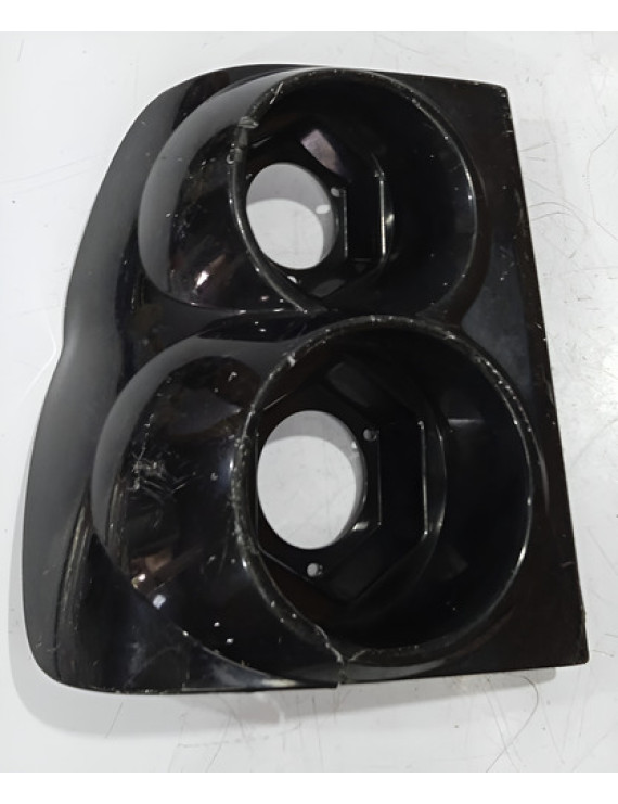 Moldura Da Lanterna Esquerda Tr4 2008 - 2015 Preto